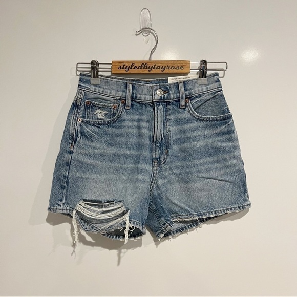 NWT American Eagle AE Denim '90s Boyfriend Short - Picture 3 of 10
